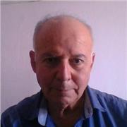 Profesor licenciado ofrece clase de apoyo pedagógico